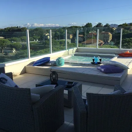 Luxury Seaview Nyaraló Misano Adriatico